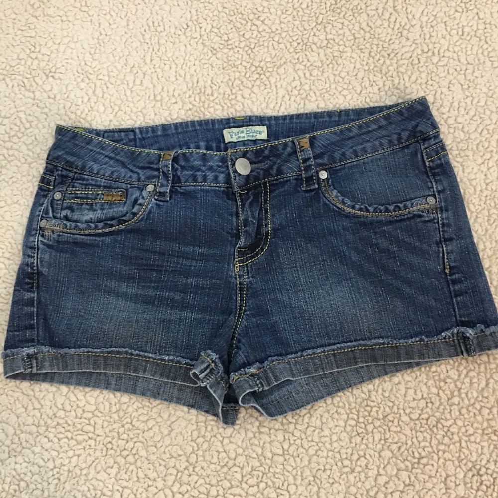 Paris Blues est. 1981/ Size~ 11/ Color~ blue denim